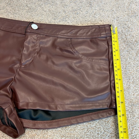 superdown brown gianna faux leather shorts pleather vegan hot pants S NWT - Picture 6 of 15